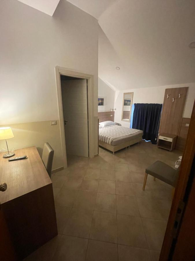 Hotel Montecarlo Milano Eksteriør billede
