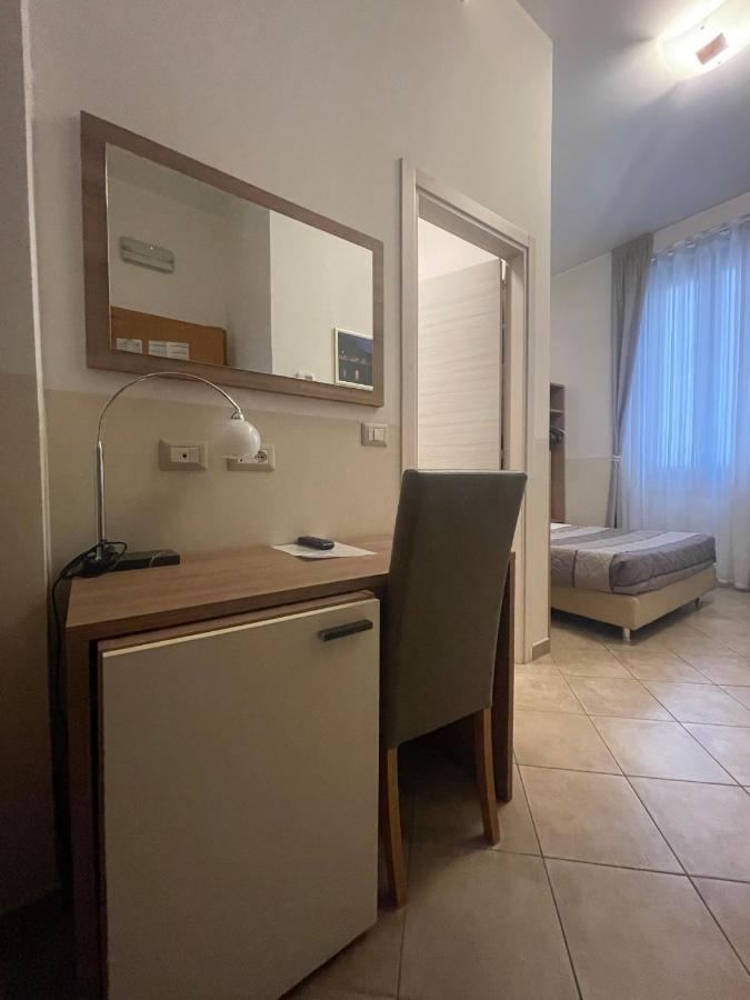 Hotel Montecarlo Milano Eksteriør billede