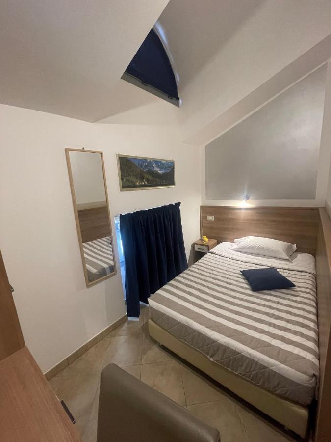 Hotel Montecarlo Milano Eksteriør billede