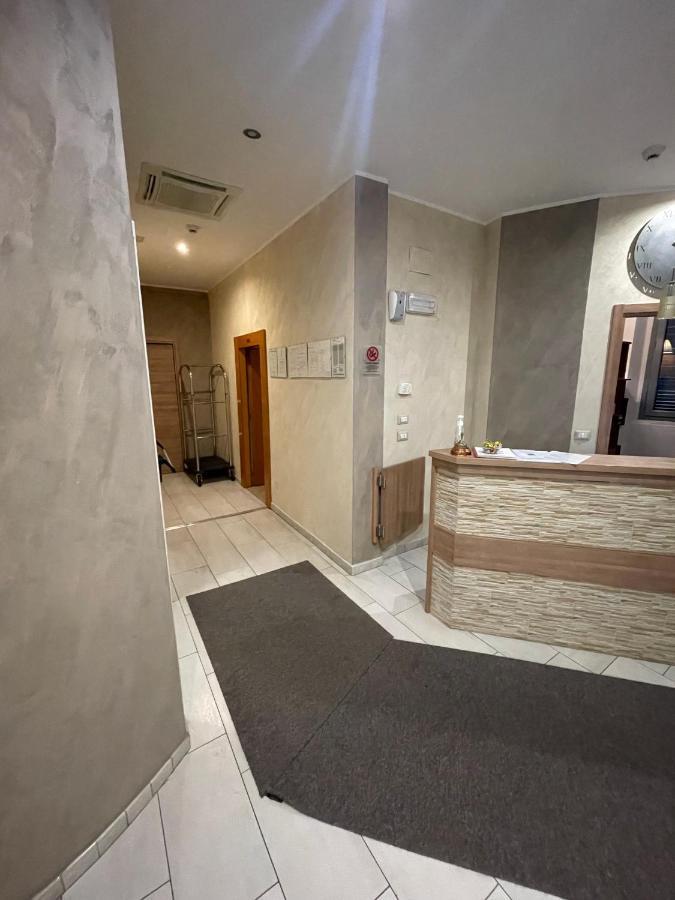 Hotel Montecarlo Milano Eksteriør billede