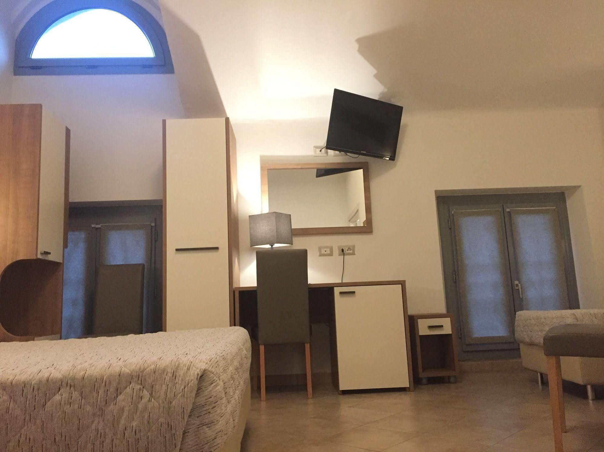 Hotel Montecarlo Milano Eksteriør billede
